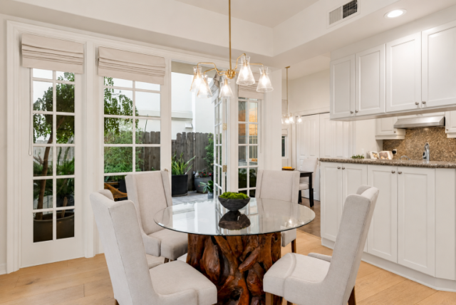 Brentwood Transtional Dining Room Home Staging - KMW Interiors Brentwood Transtional Dining Room Home Staging - KMW Interiors